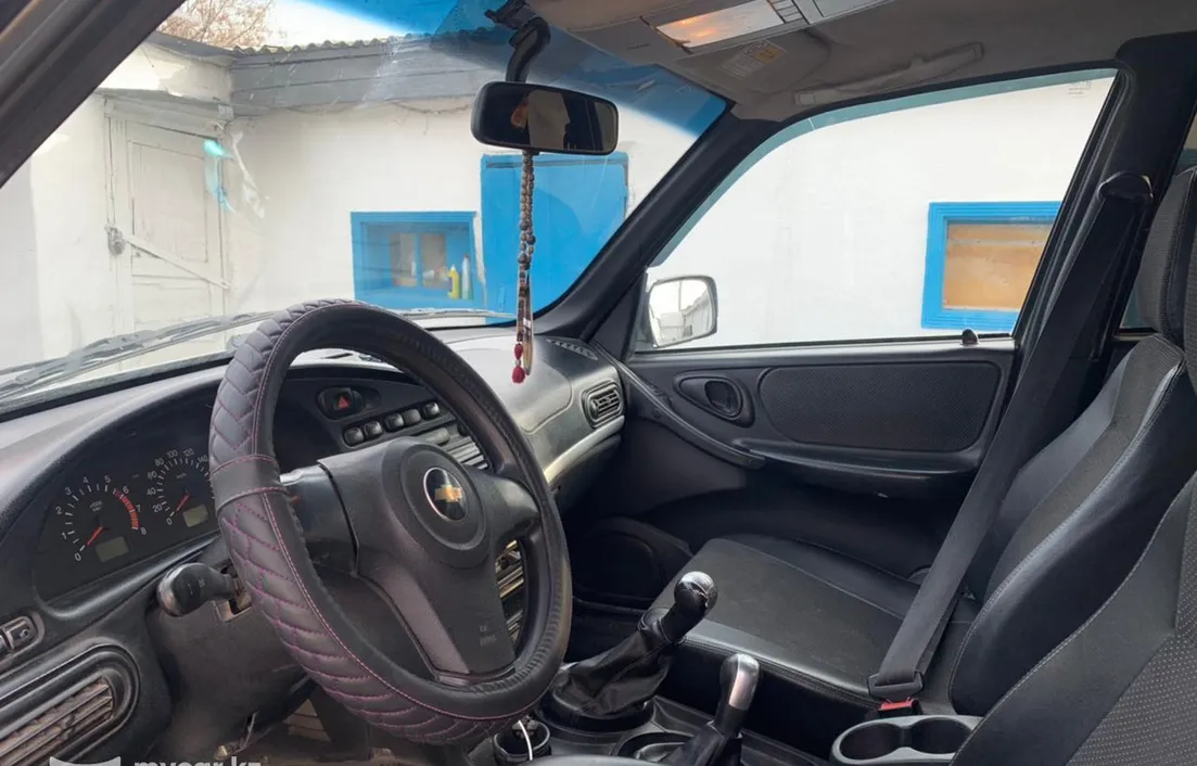 Chevrolet Niva 2013