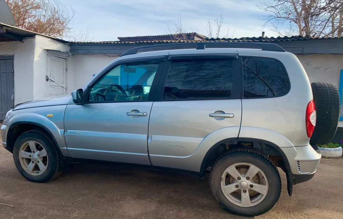 Chevrolet Niva 2013