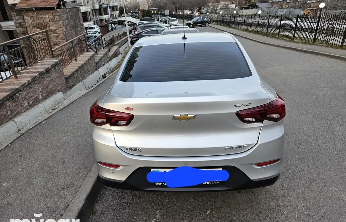 Chevrolet Onix 2023