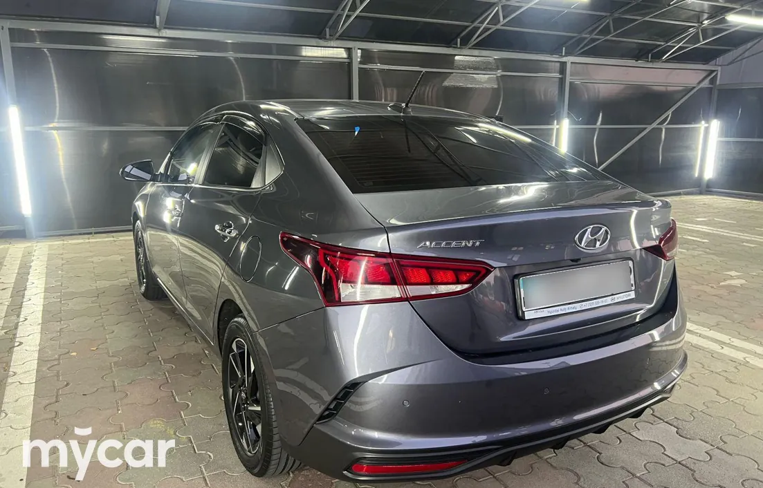 Hyundai Accent 2021