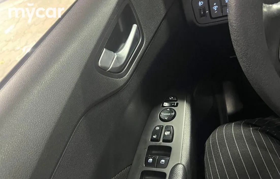 Hyundai Accent 2021