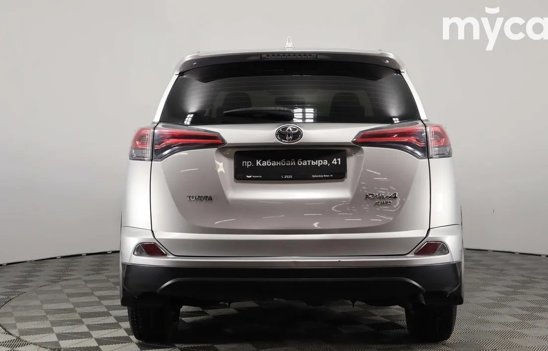 Toyota RAV4 2016