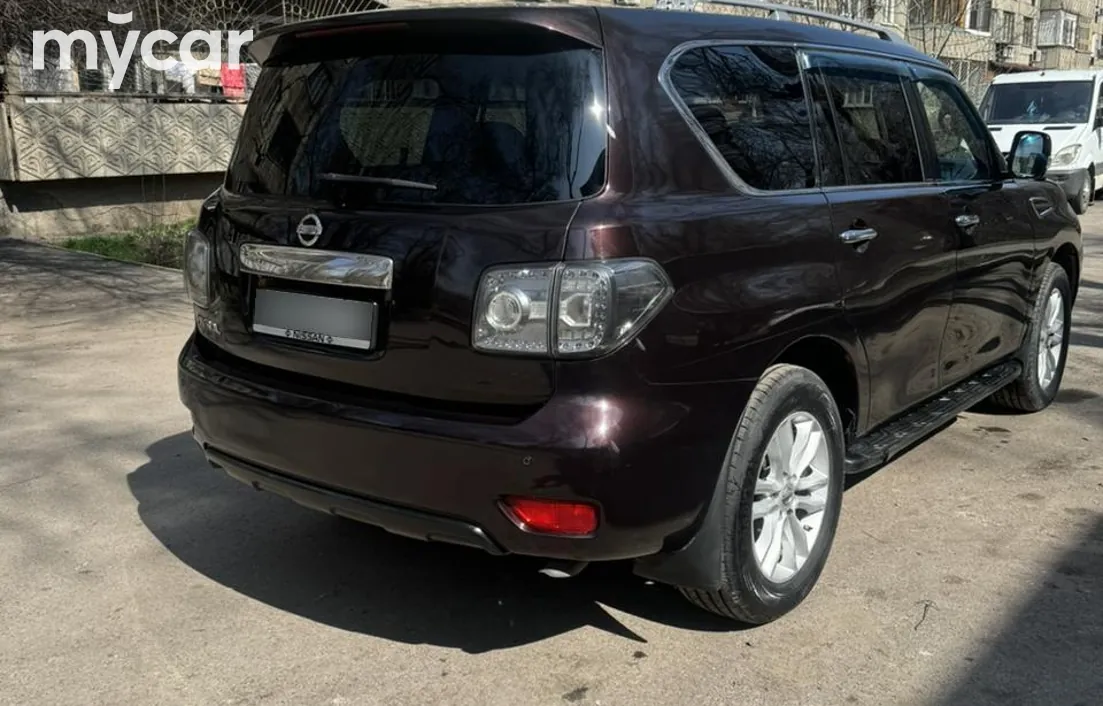 Nissan Patrol 2010