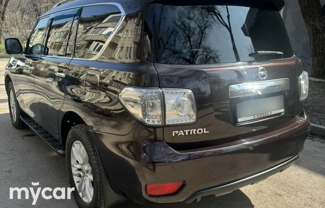 Nissan Patrol 2010
