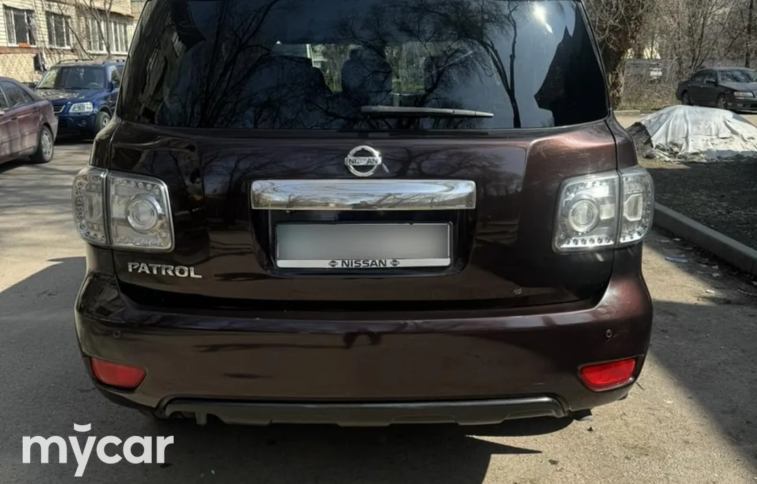 Nissan Patrol 2010