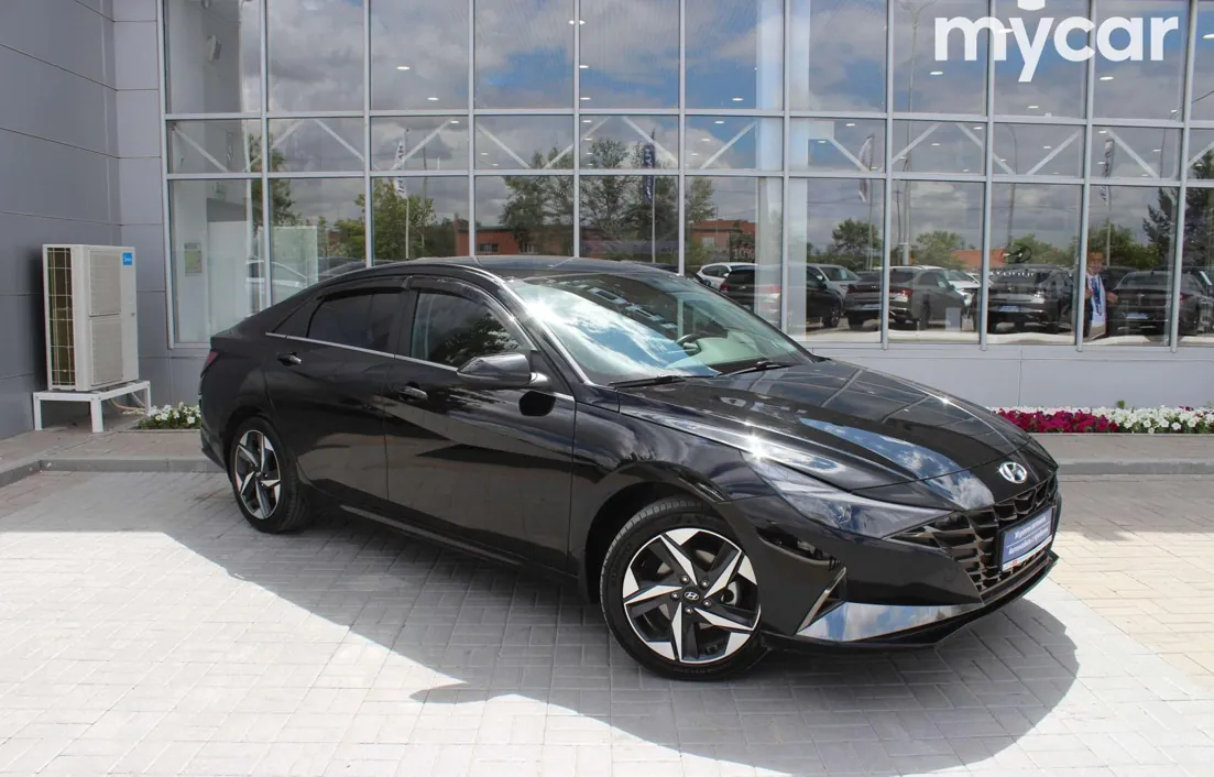 Hyundai Elantra 2021