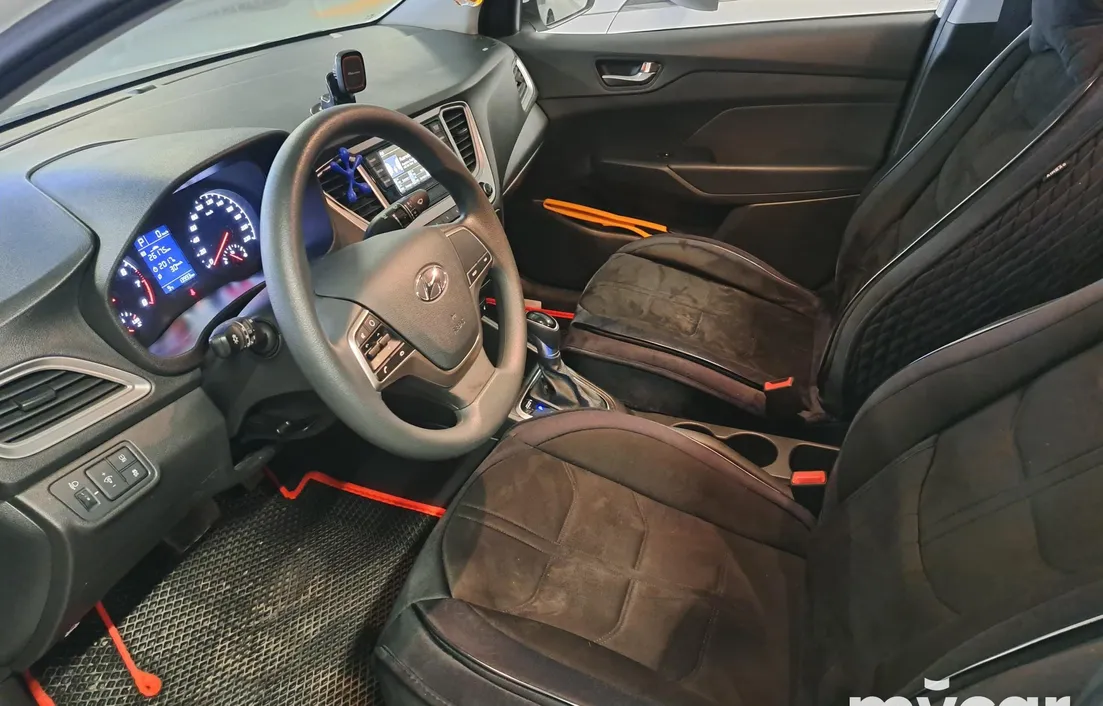 Hyundai Accent 2023