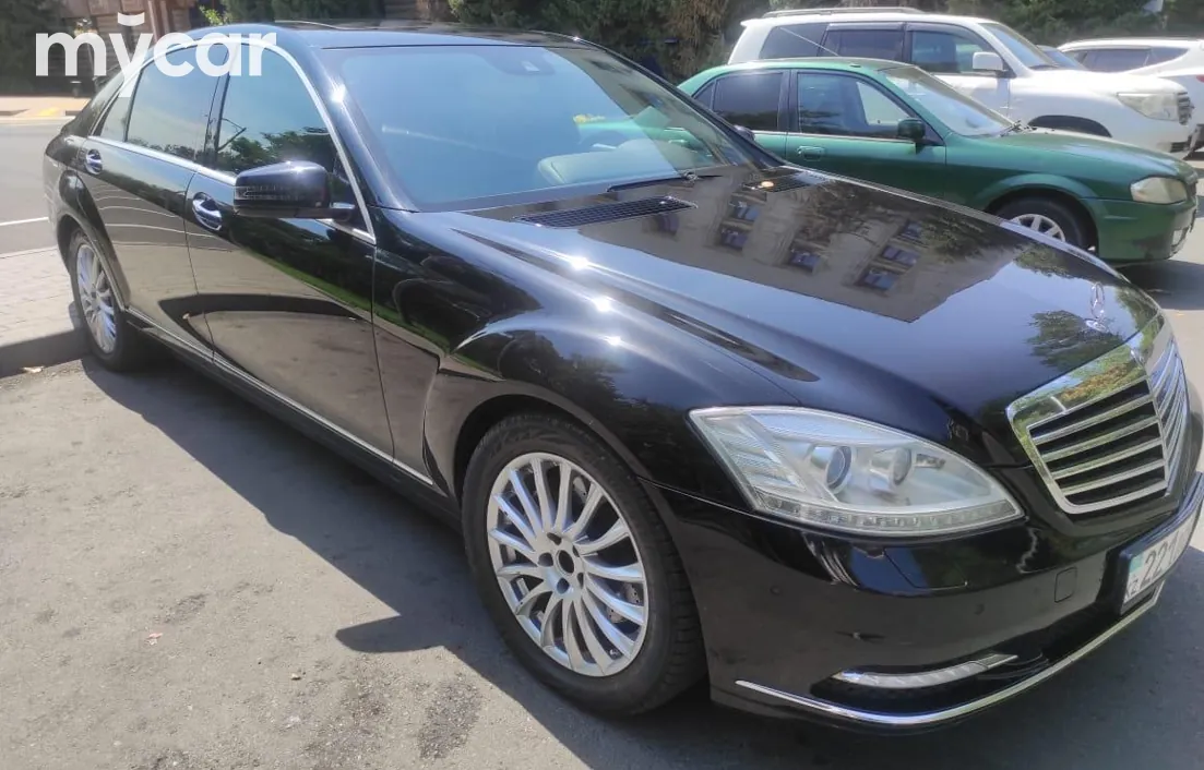 Mercedes-Benz S-Класс 2013