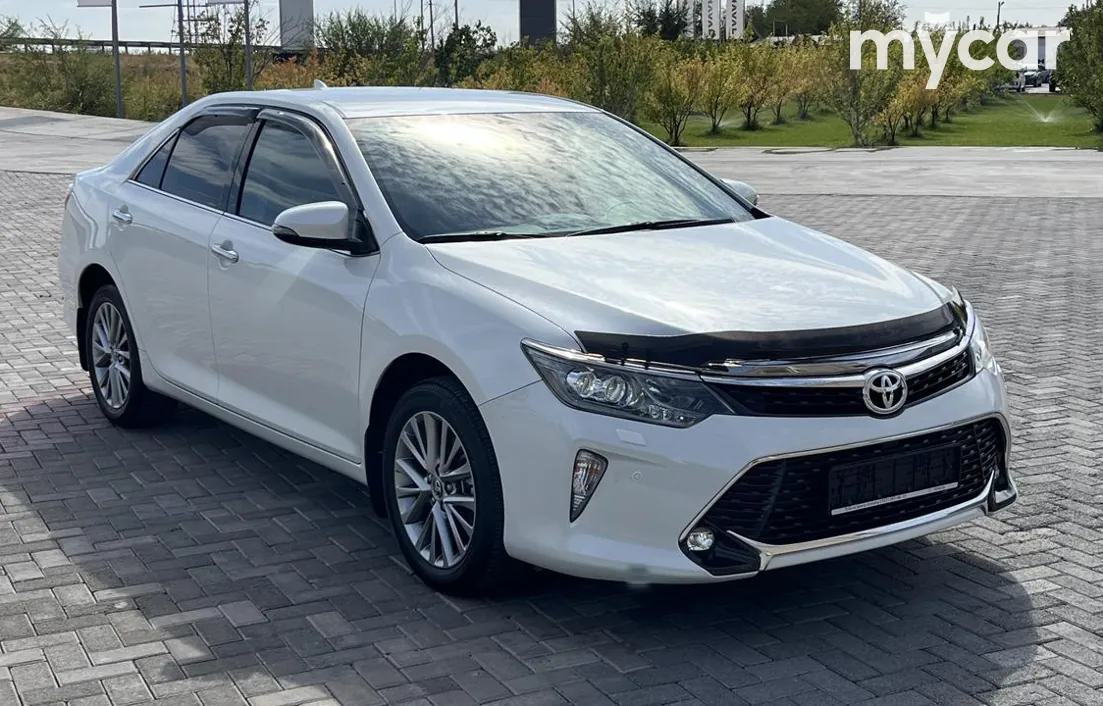Toyota Camry 2017