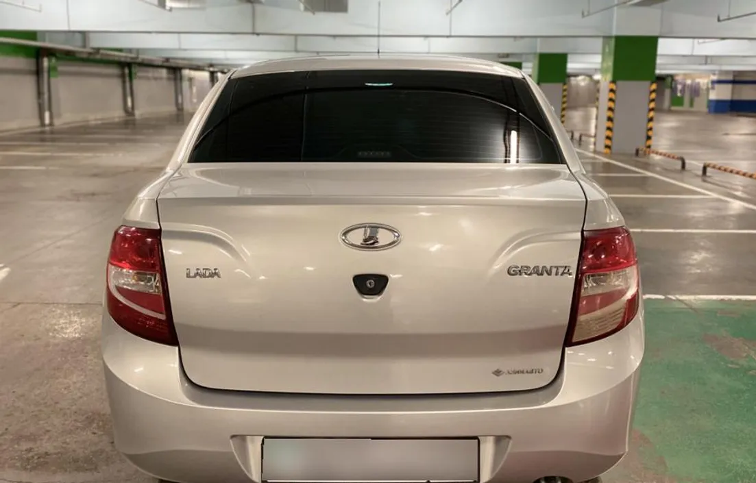 LADA Granta 2018