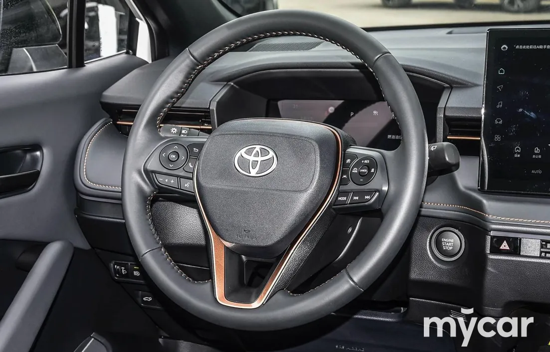 Toyota Frontlander 2025