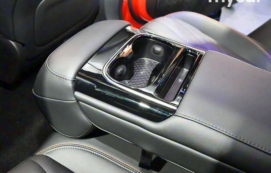 Changan Deepal S07 2025