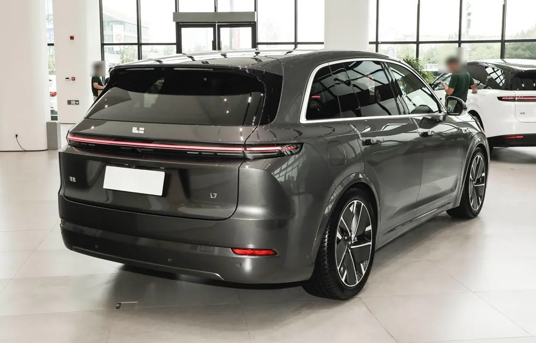 LiXiang L7 2025