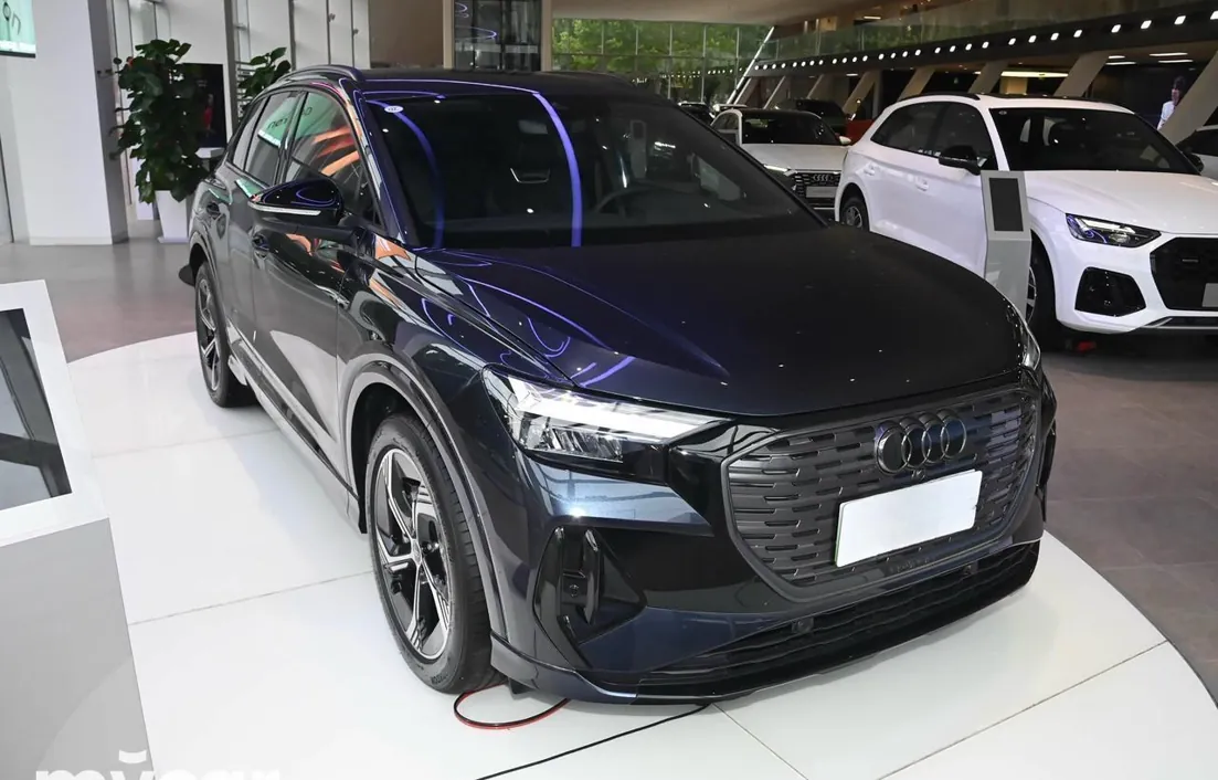 Audi Q4 e-tron 2025