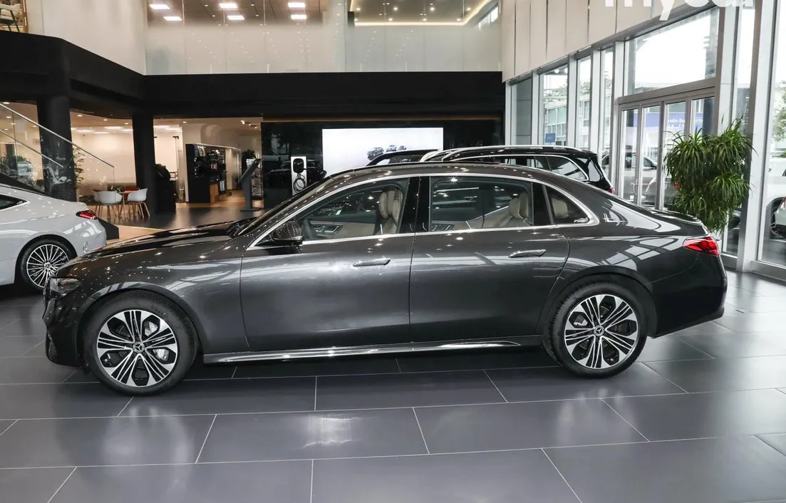 Mercedes-Benz E-Класс 2024