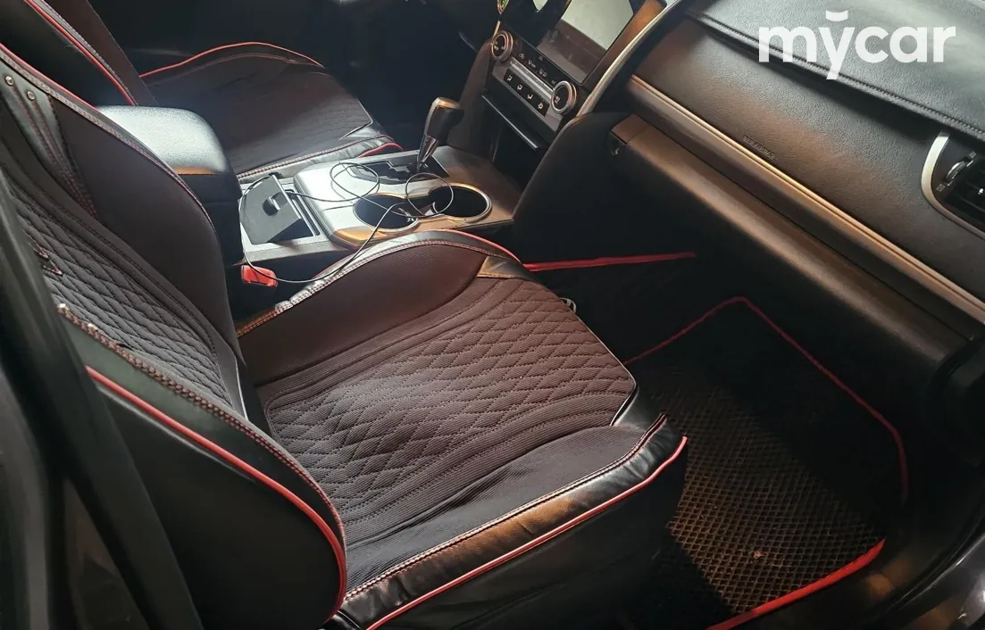 Toyota Camry 2013