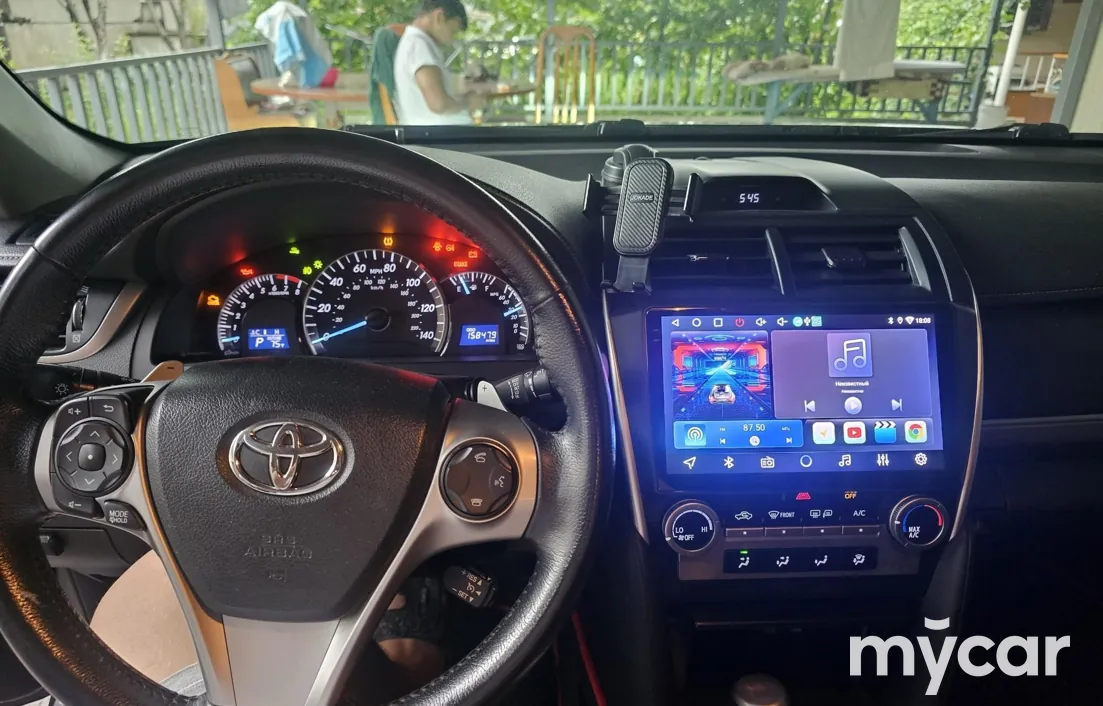 Toyota Camry 2013