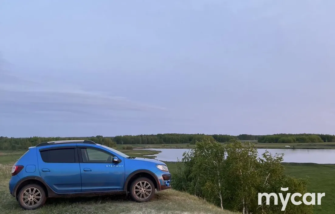 Renault Sandero 2015