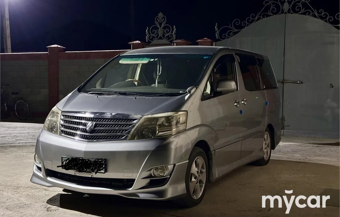 Toyota Alphard 2004