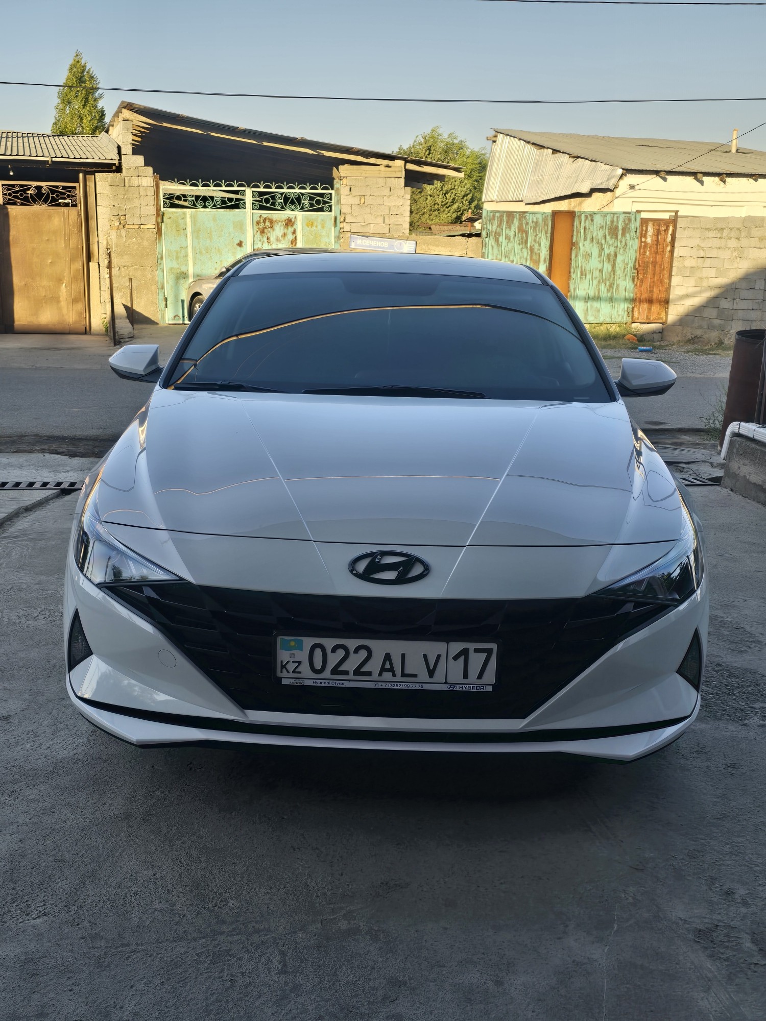 Hyundai Elantra 2023