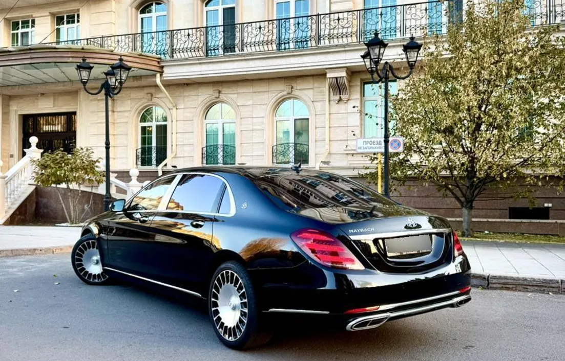 Mercedes-Benz Maybach S-Класс 2017