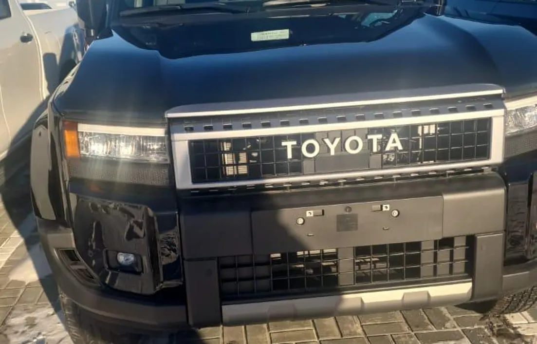 Toyota Land Cruiser Prado 2024