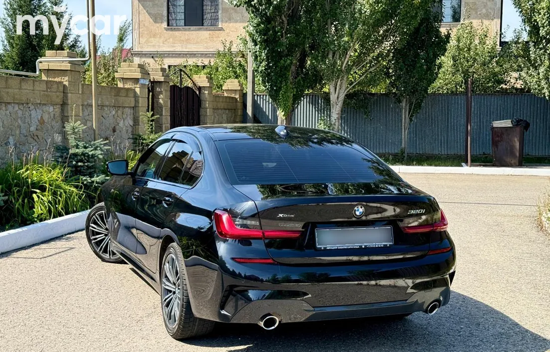 BMW 3 серия 2020