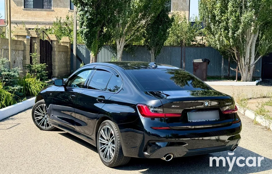 BMW 3 серия 2020