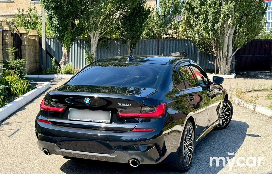 BMW 3 серия 2020