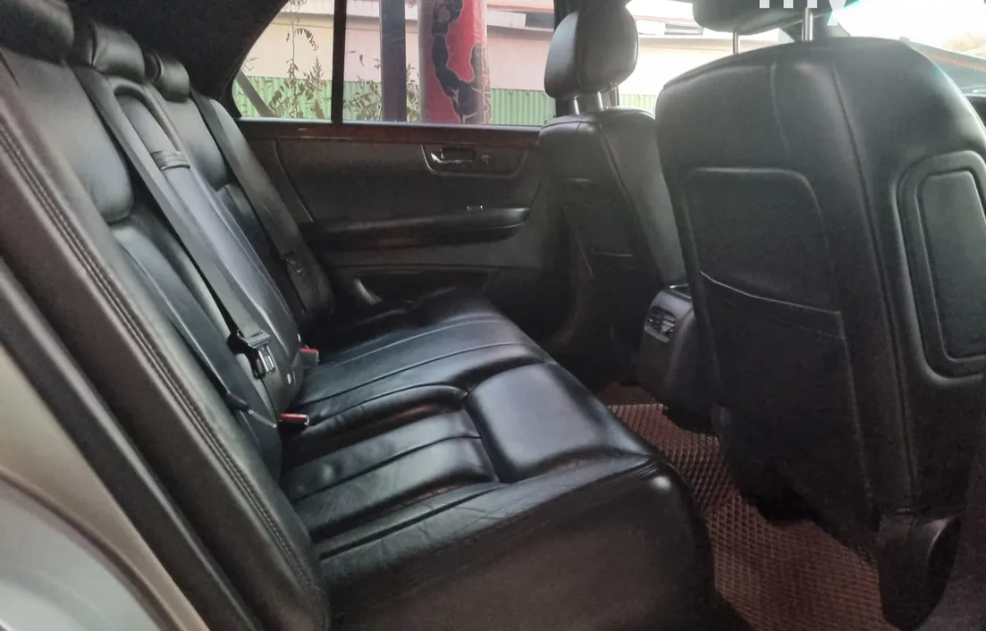 Cadillac DTS 2006