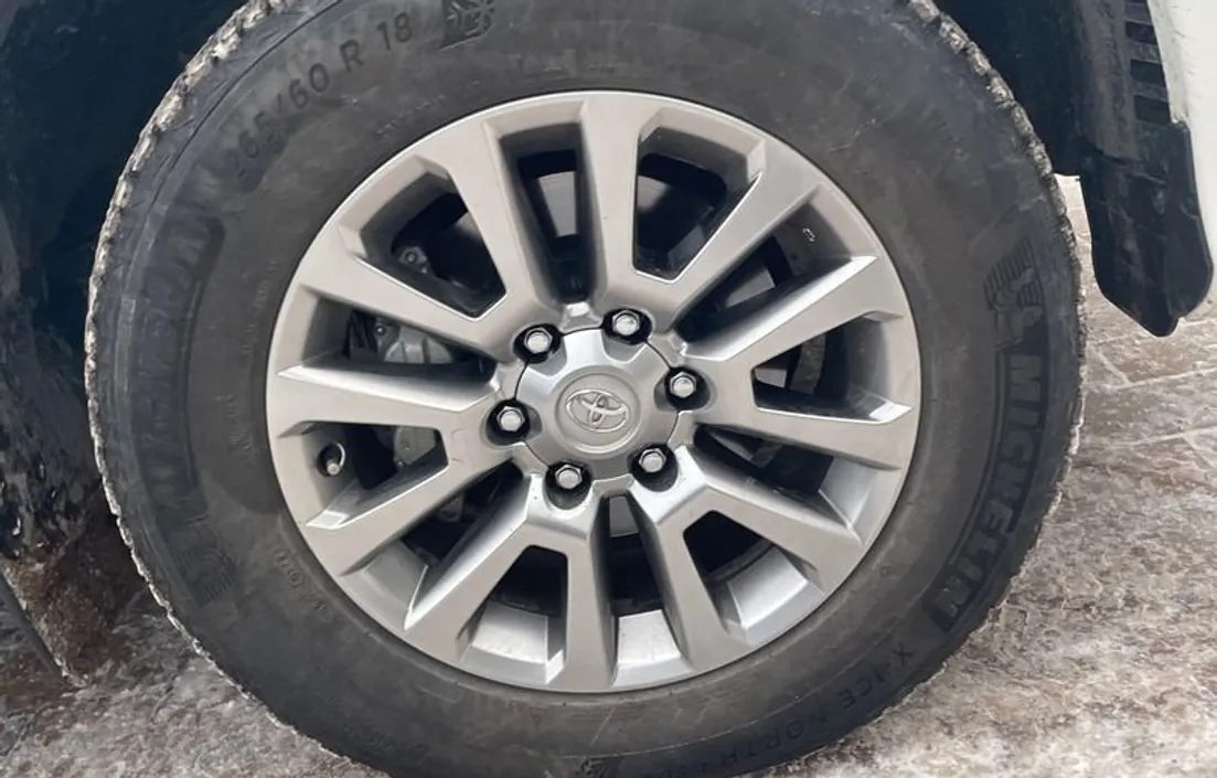 Toyota Land Cruiser Prado 2019