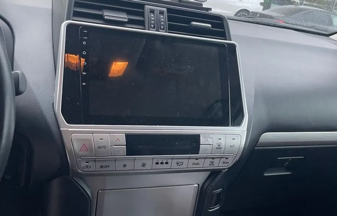 Toyota Land Cruiser Prado 2019
