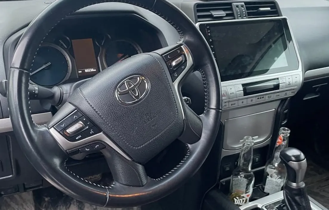 Toyota Land Cruiser Prado 2019