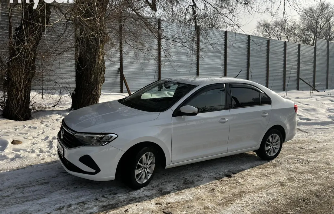 Volkswagen Polo 2021