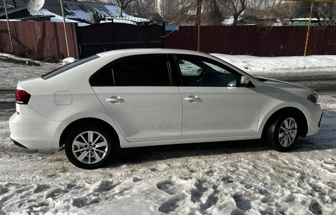 Volkswagen Polo 2021