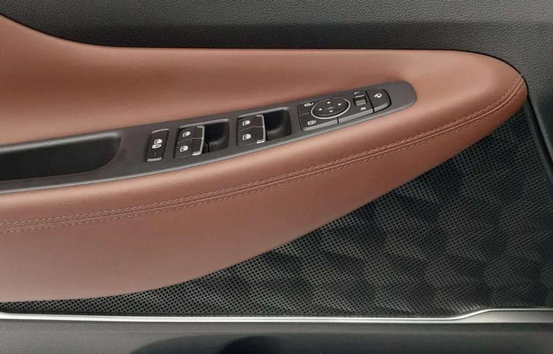 Hyundai Santa Fe 2023