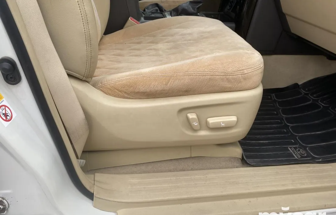 Toyota Land Cruiser Prado 2014