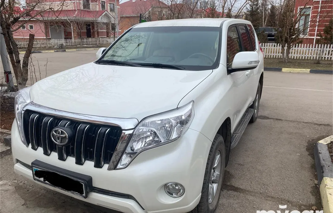 Toyota Land Cruiser Prado 2014