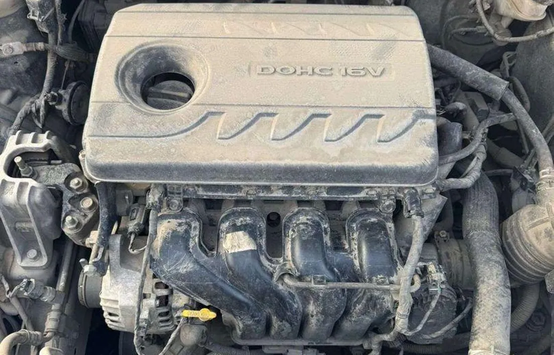 Hyundai Elantra 2022