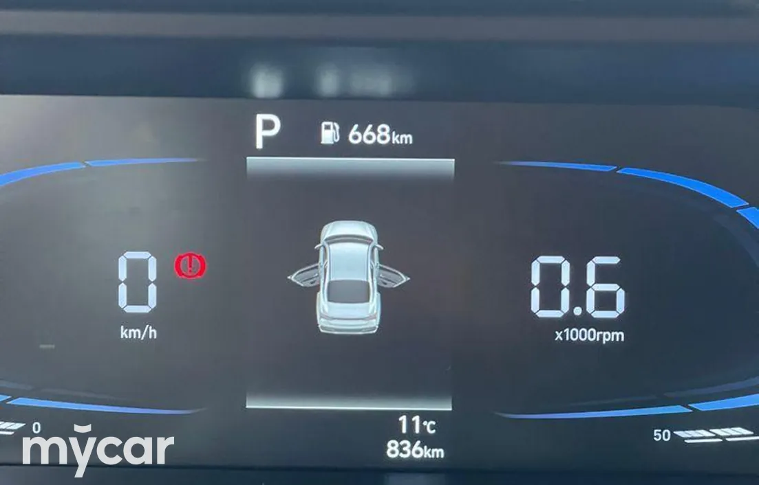 Hyundai Elantra 2024