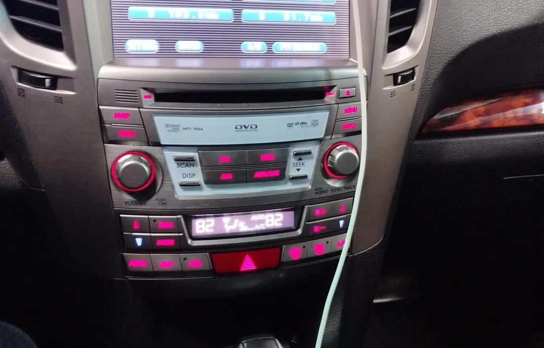 Subaru Outback 2011