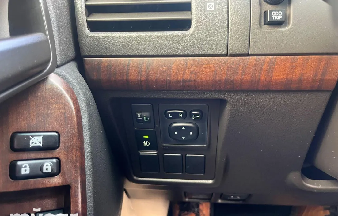 Toyota Land Cruiser Prado 2013