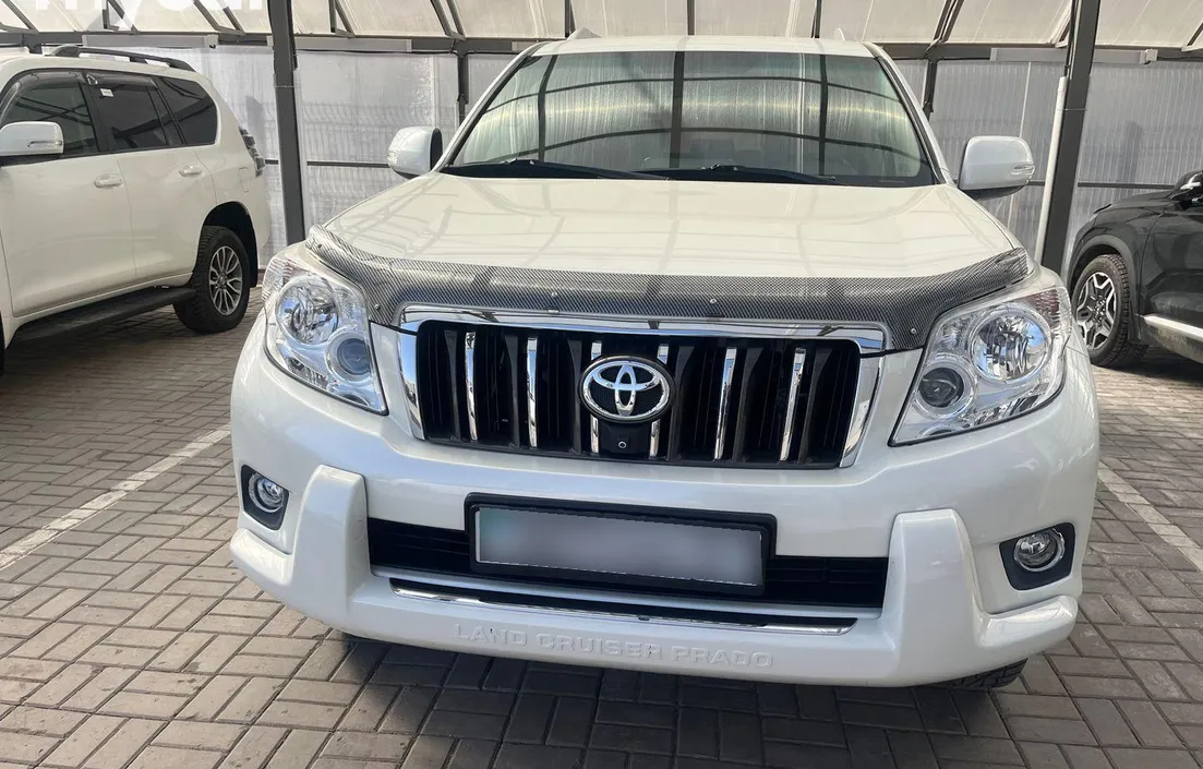 Toyota Land Cruiser Prado 2013