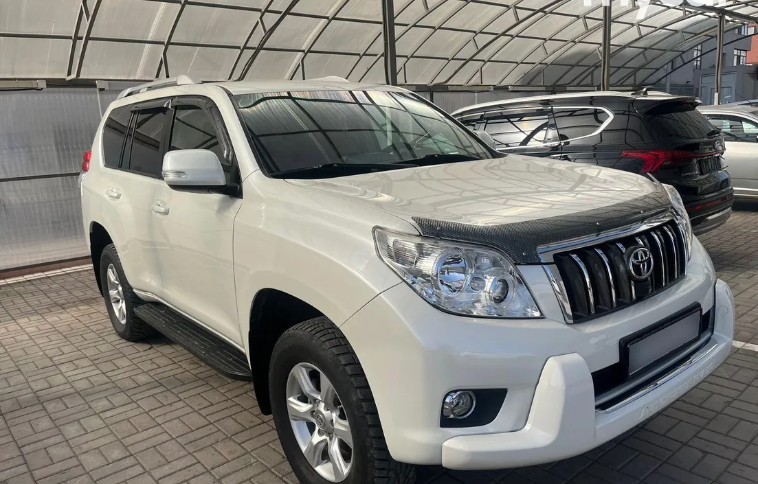 Toyota Land Cruiser Prado 2013