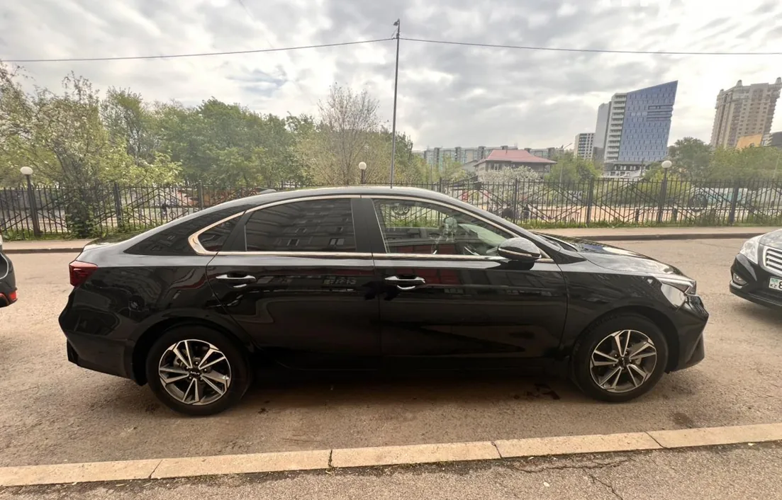 Kia Cerato 2024