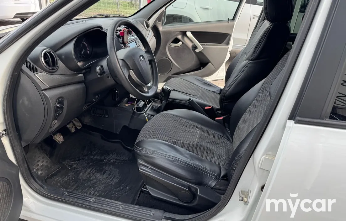 LADA Granta 2019