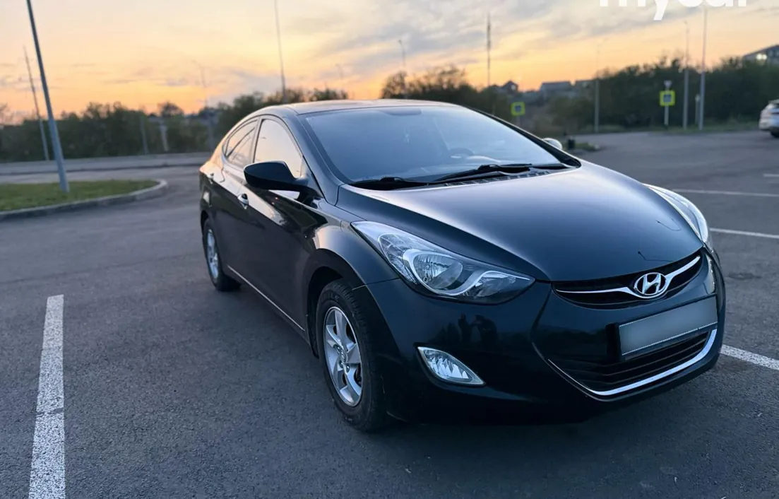 Hyundai Elantra 2013