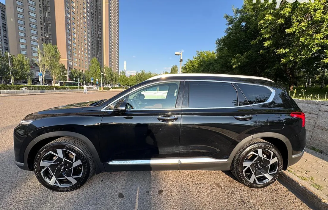 Hyundai Santa Fe 2023