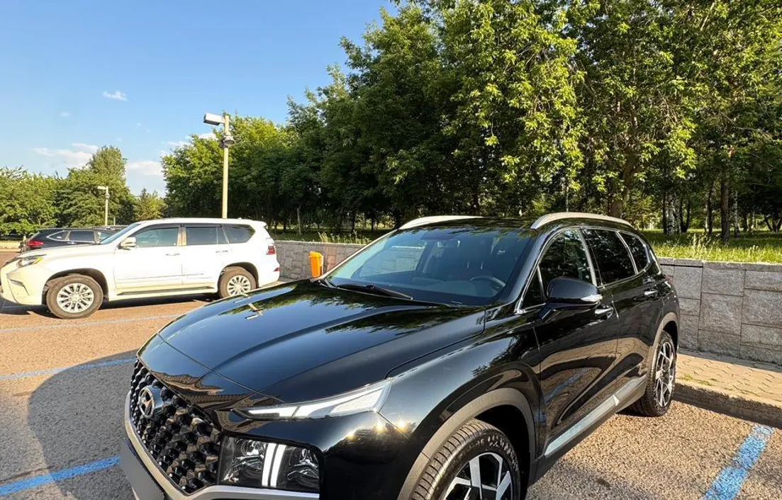 Hyundai Santa Fe 2023