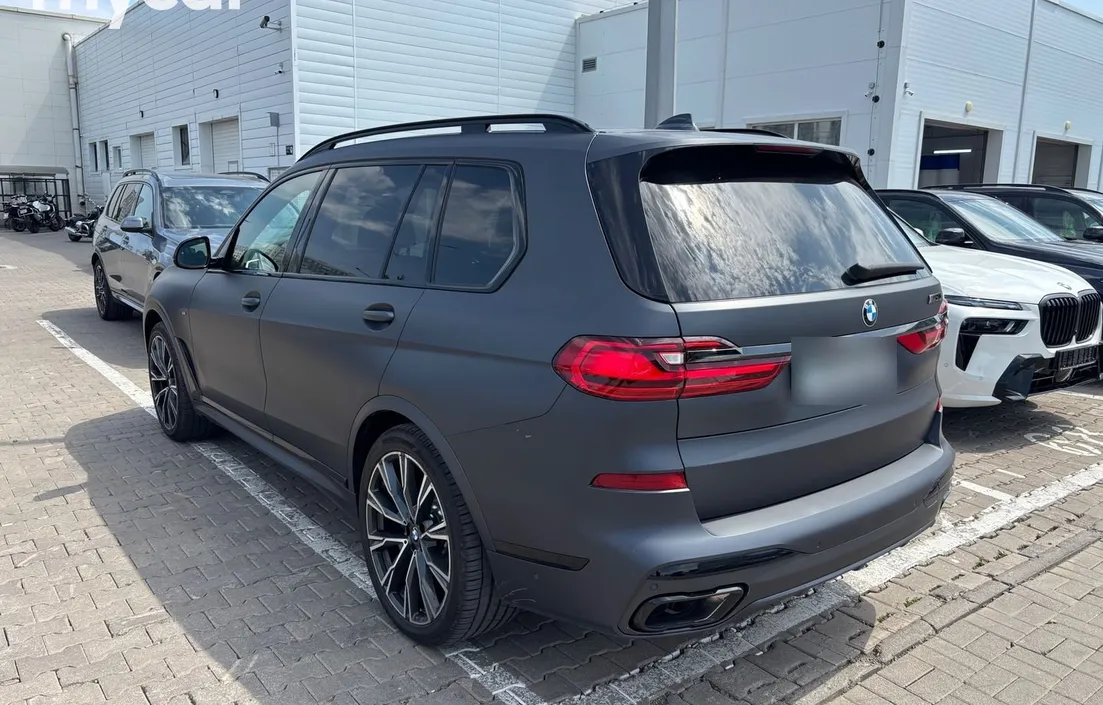 BMW X7 2022